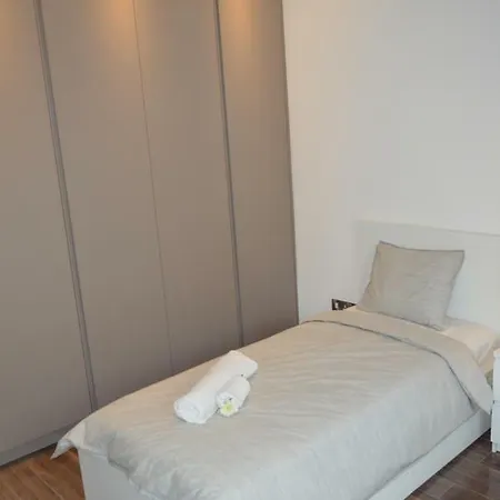 Luxurous Comfort With Sea View Apartment