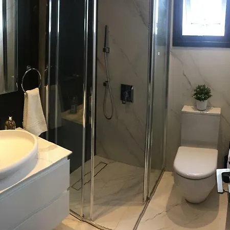 Apartment Luxurous Comfort With Sea View Larnaca