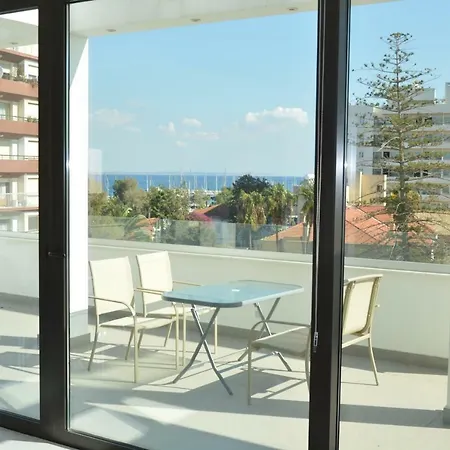 Luxurous Comfort With Sea View Appartamento